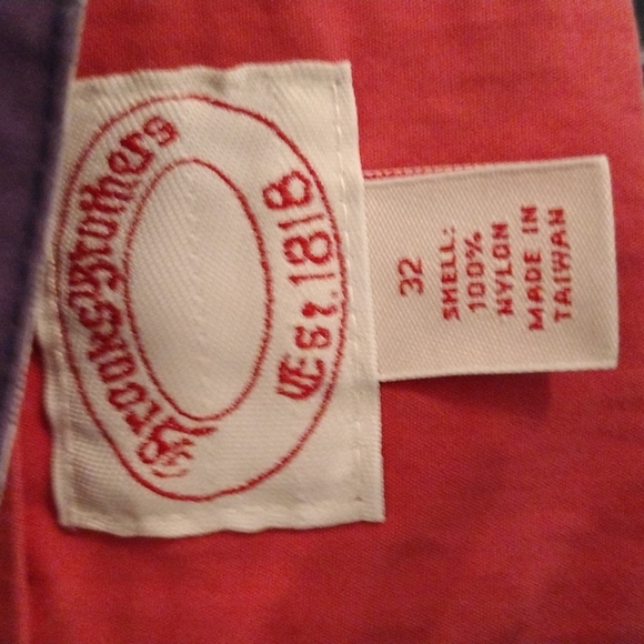 Brooks brothers size 32 swim trunks - Picture 3 of 3